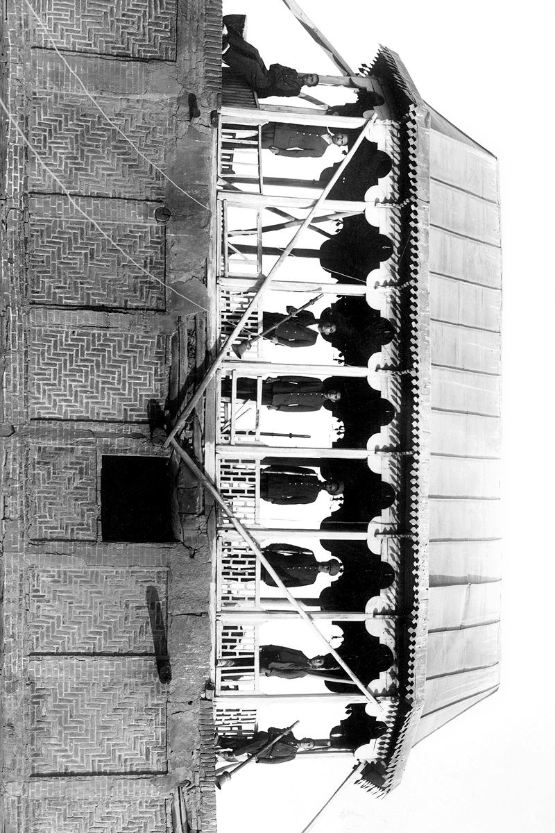 دورنمای نقاره خانه قدیم حرم امام رضا(ع)