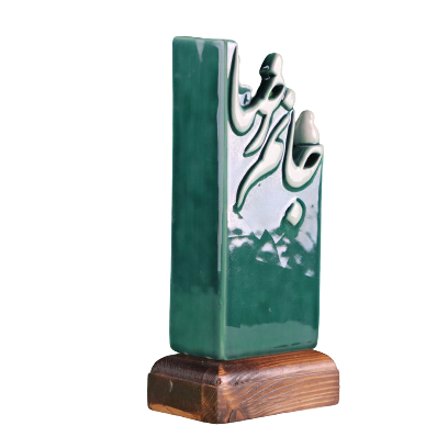 تندیس سرامیکی جانم رضا با پایه چوبی