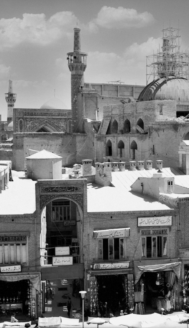 عکس: بازسازی گنبد مسجد گوهرشاد 